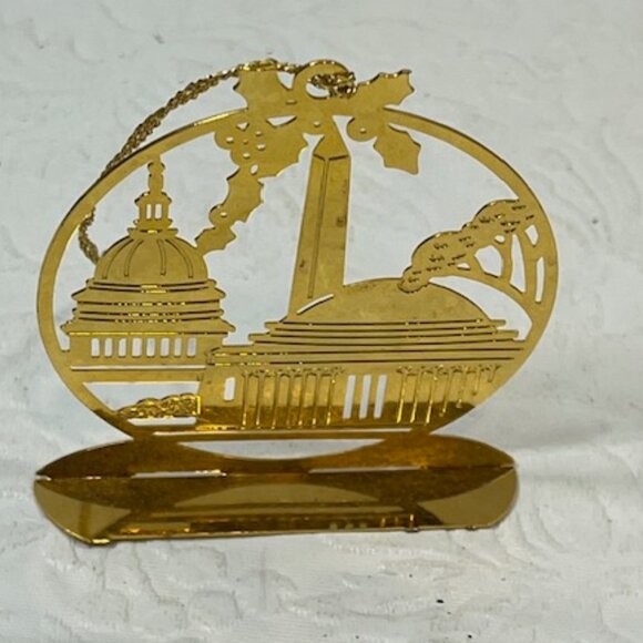 Washington DC's 3 iconic Landmarks Brass Table Tree Christmas Ornament - Picture 1 of 6